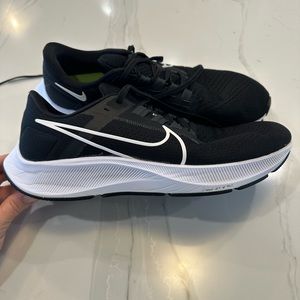 Nike Pegasus 38 men’s size 11.5